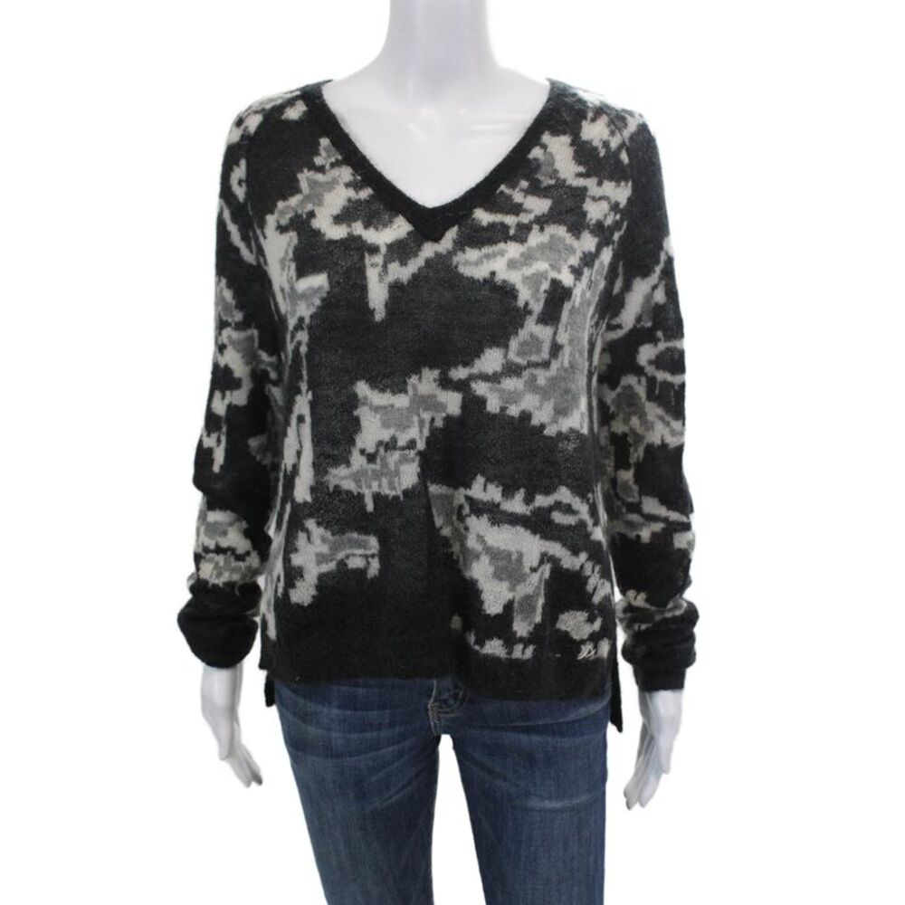 Banjo & Matilda Womens Textured Round Neck Long Sleeve Printed Sweater Black Siz